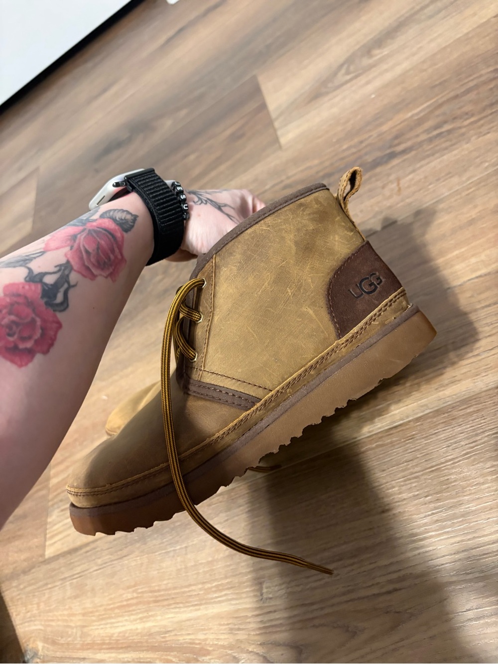 UGG 4Y Tan and Dark Brown Neumel Boots